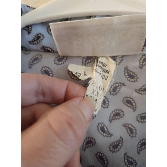 Crest careers XXL button up long sleeve polyester top - Picture 8 of 8